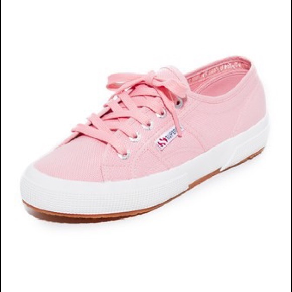 Superga Shoes - Cotu 2750 Classic Supergas Pink!